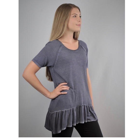Dantelle Tops - Dantelle Drop Waist Raglan Exposed Seam